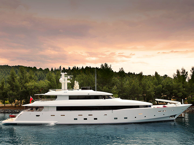 Yacht Avangard Yachts 42 TissoT Yachts Switzerland