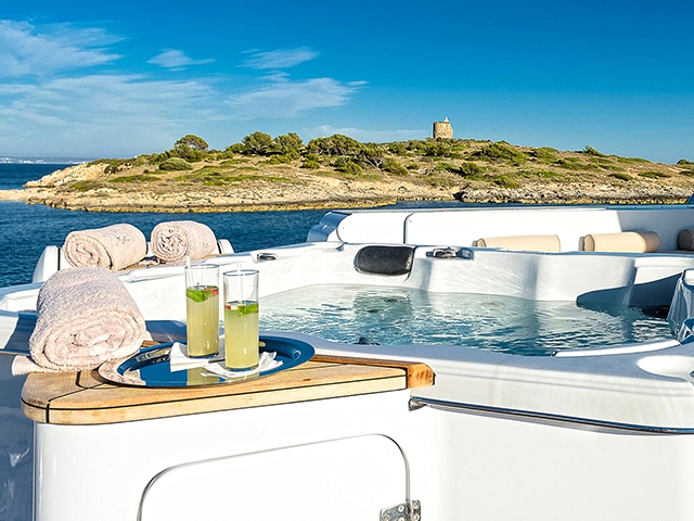 Yacht Cantieri Navali Nicolini 43 TissoT Yachts Switzerland