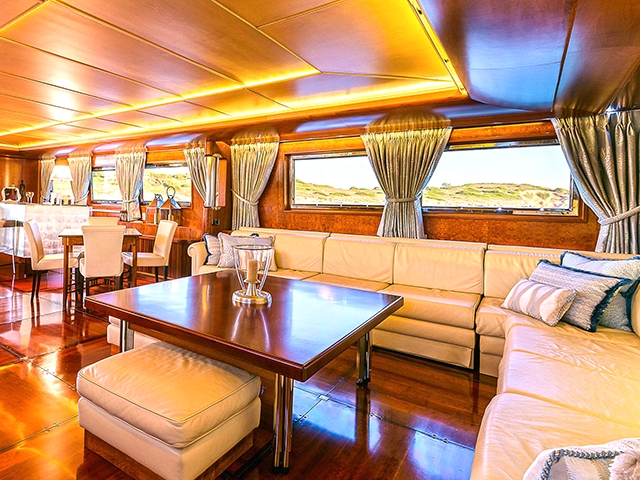 Yacht Cantieri Navali Nicolini 43 TissoT Yachts Switzerland