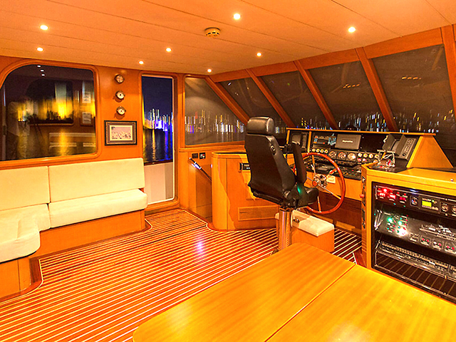 Yacht Tansu Yachts Custom TissoT Yachts Switzerland