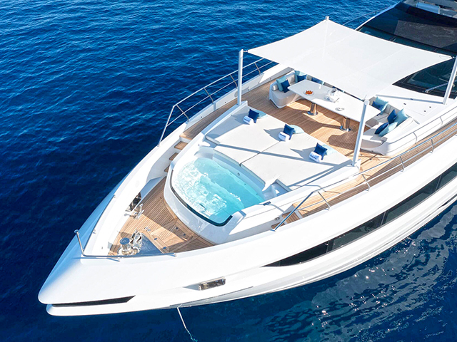 Yacht Overmarine Mangusta GranSport 33 TissoT Yachts Switzerland
