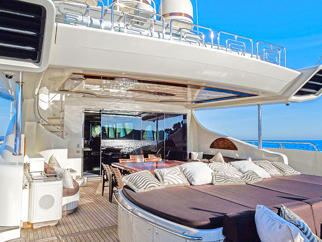 Yacht Overmarine Mangusta 165 TissoT Yachts Switzerland