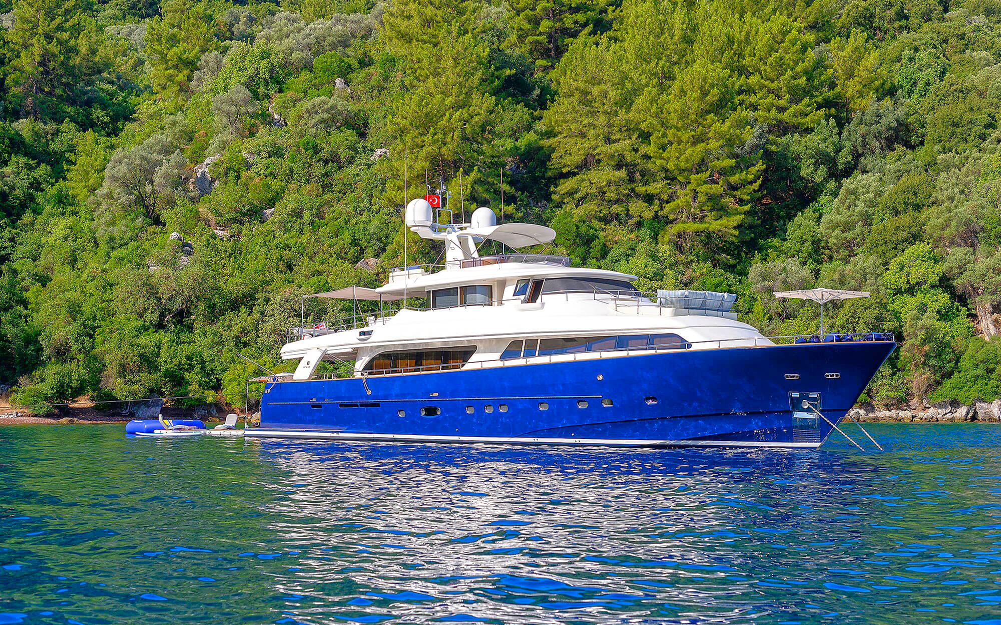 Acheter Superyacht Navetta 30 Custom Line Tissot Yachts International