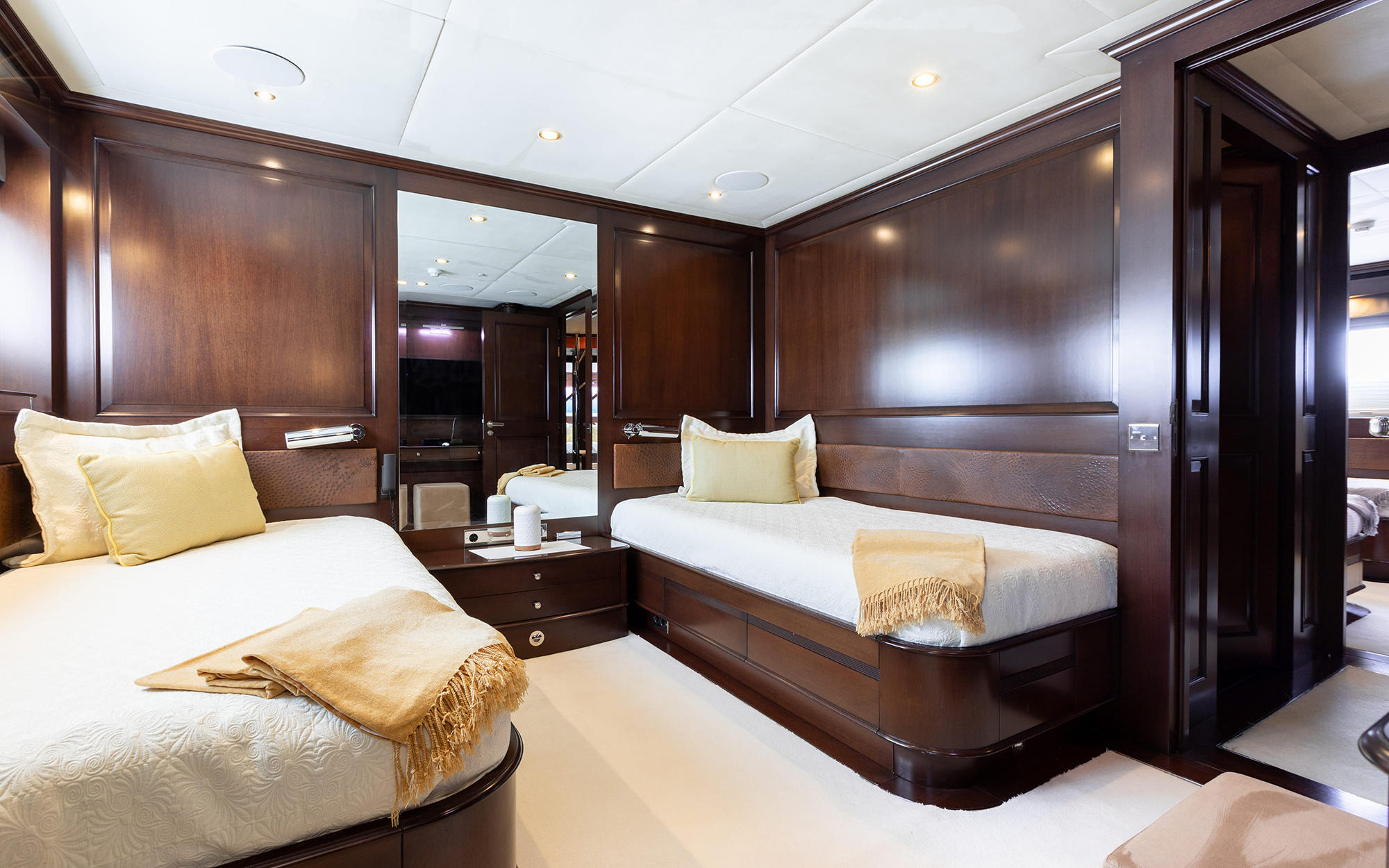 Yacht Sunrise Yachts 45 TissoT Yachts Switzerland