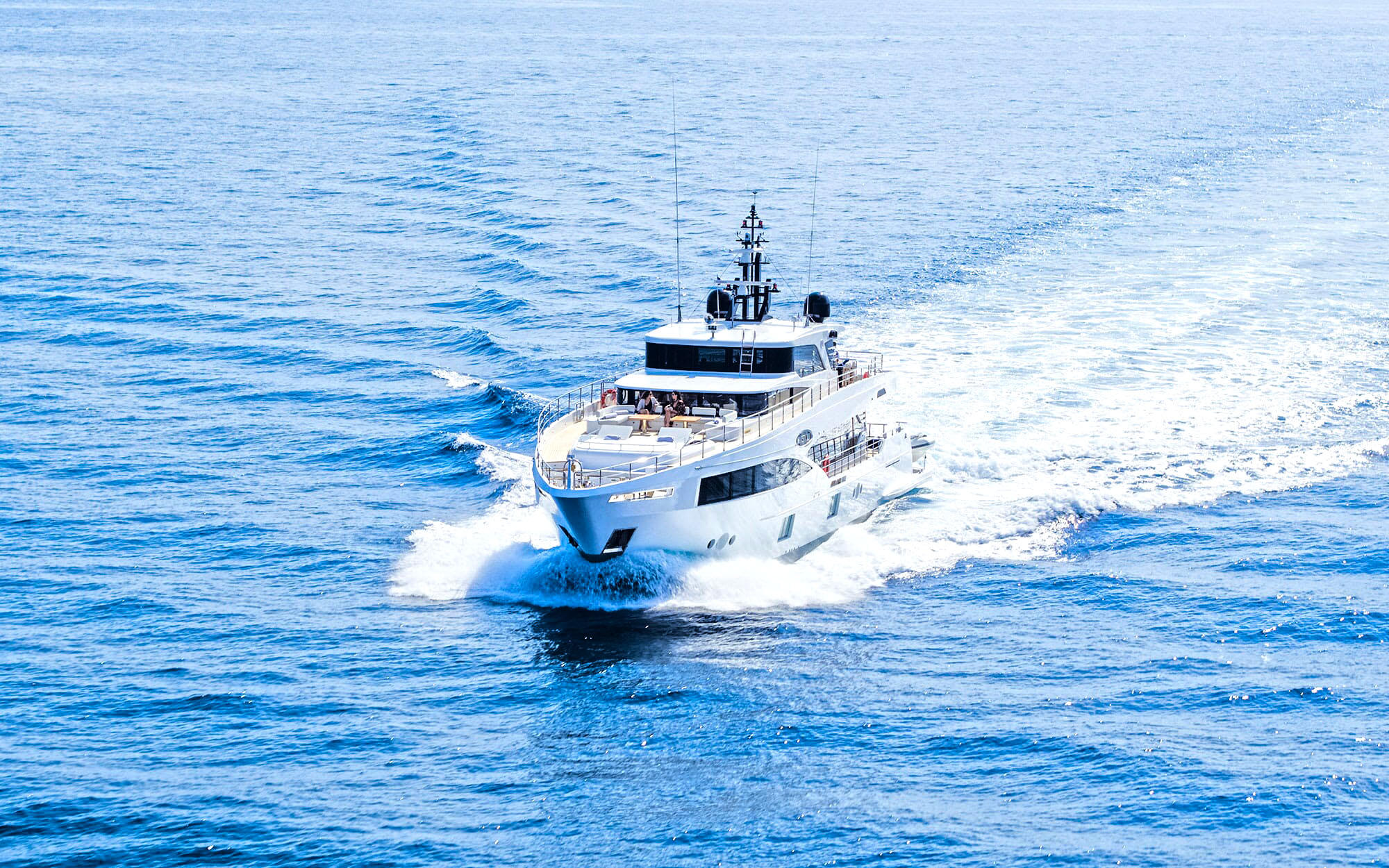 Yacht Gulf Craft Majesty 100 TissoT Yachts Switzerland