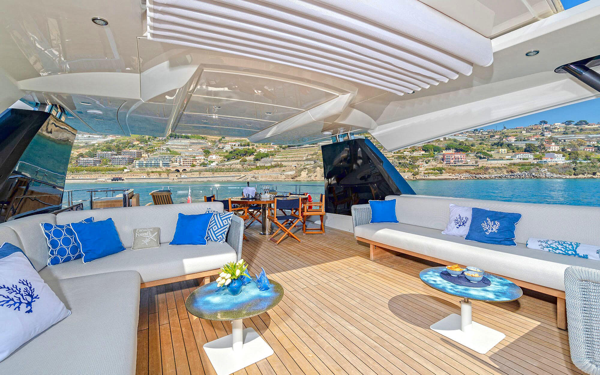 Yacht Monte Carlo Yachts 32 TissoT Yachts Switzerland