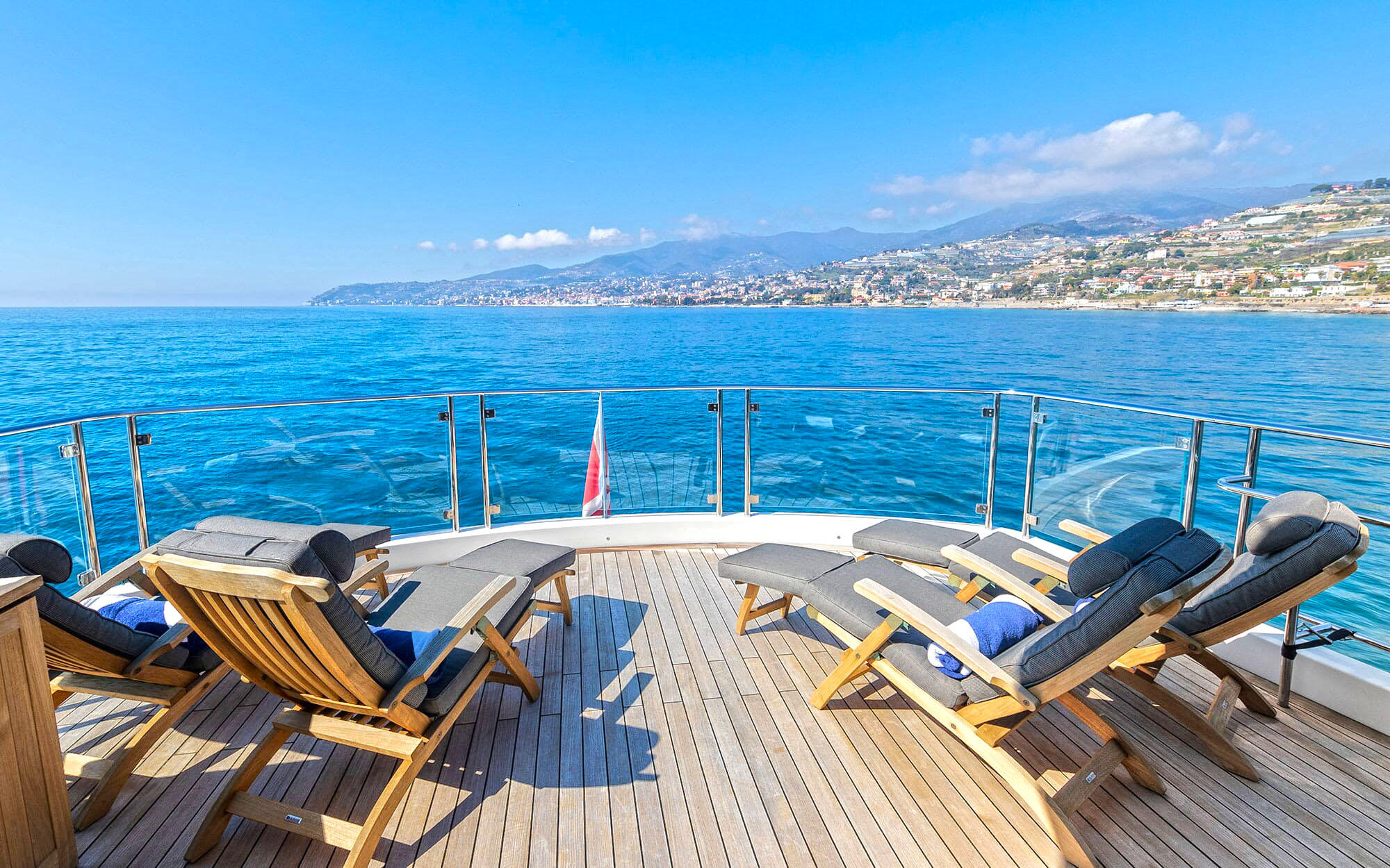 Yacht Monte Carlo Yachts 32 TissoT Yachts Switzerland