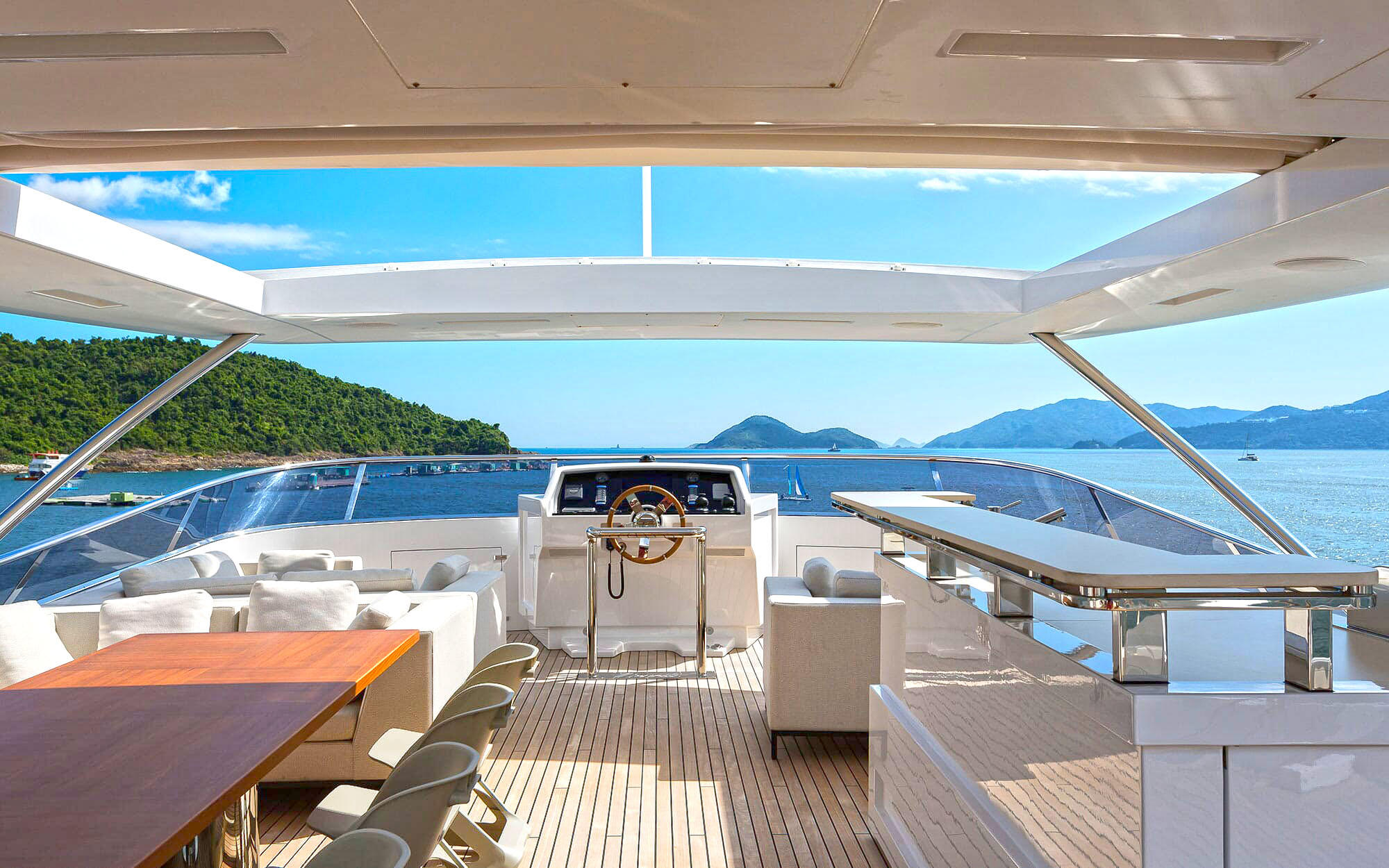 Yacht Benetti Fast 125 TissoT Yachts Switzerland