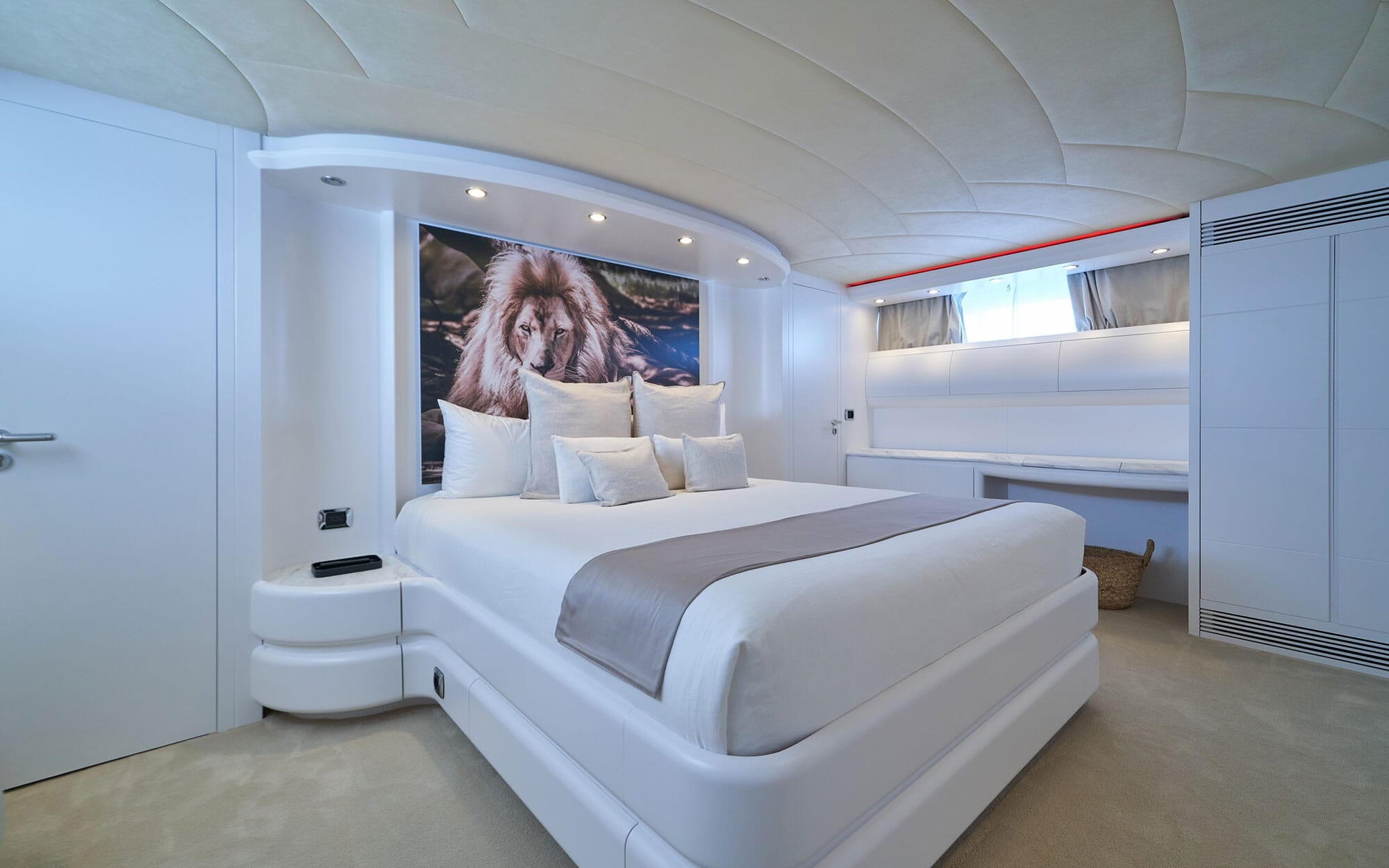Yacht Astondoa 95 GLX TissoT Yachts Switzerland