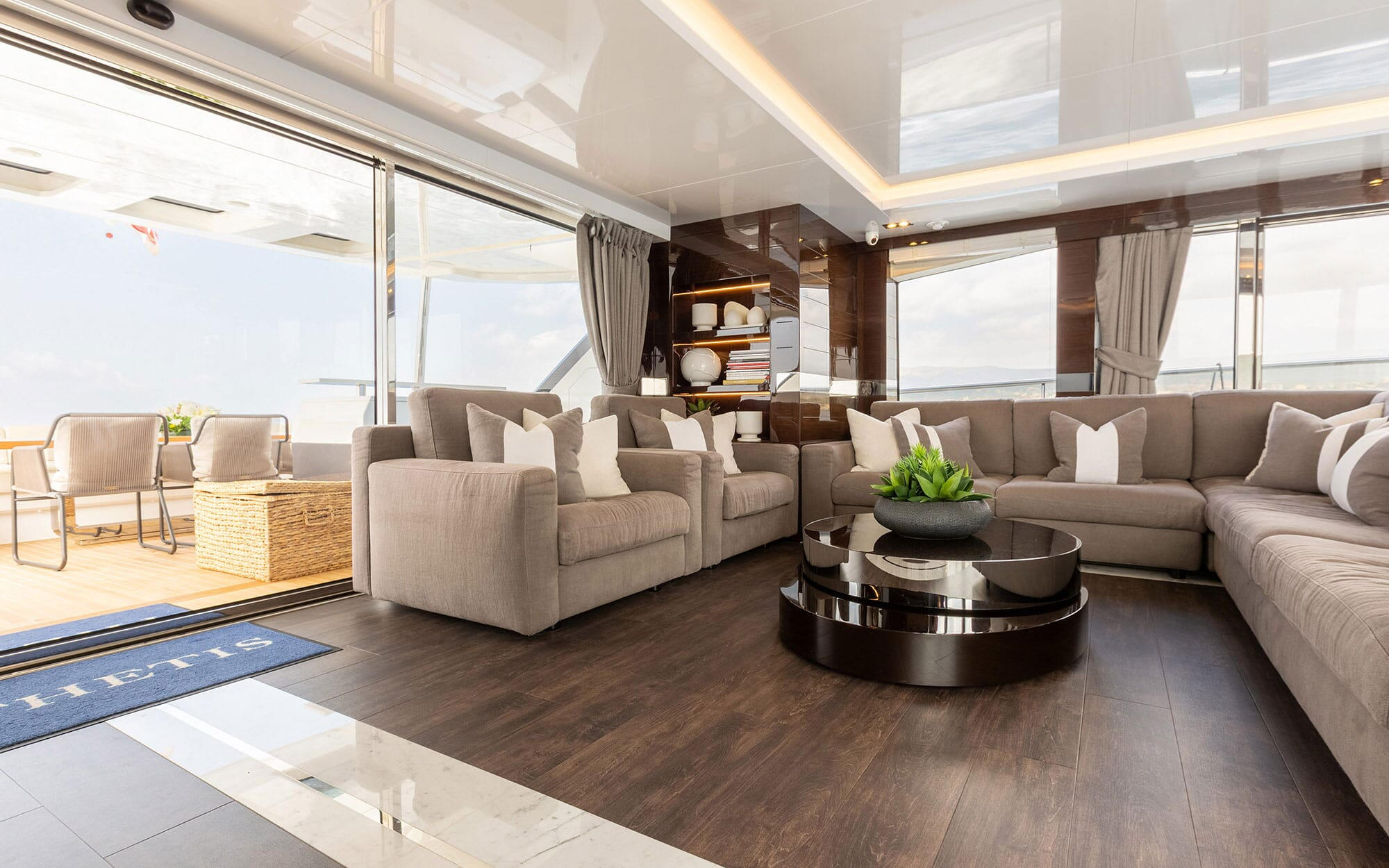 Yacht Pearl 95 TissoT Yachts Switzerland