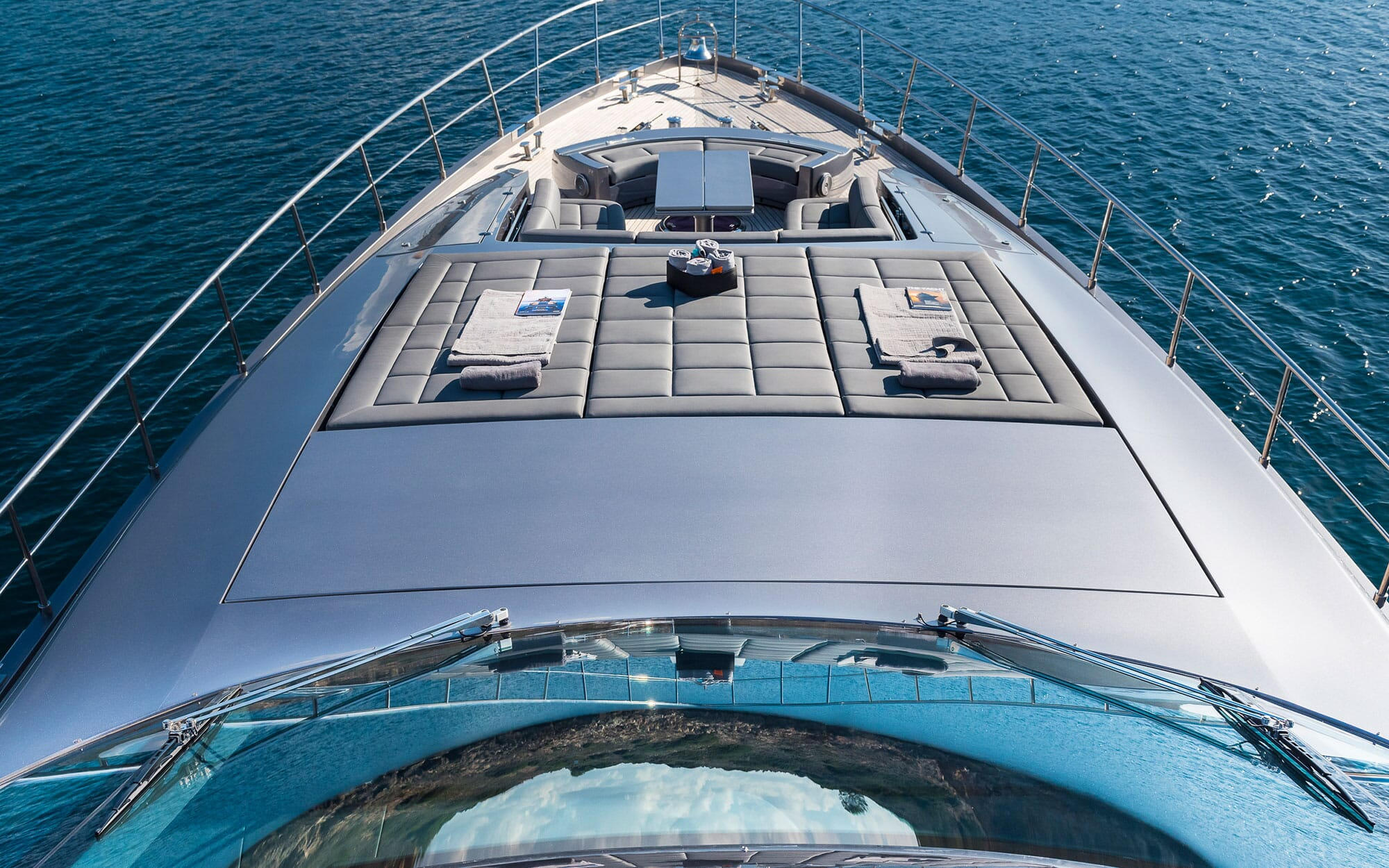 Yacht Pershing 108 TissoT Yachts Switzerland