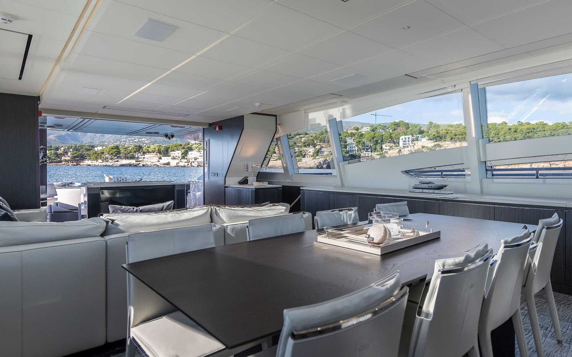 Yacht Pershing 108 TissoT Yachts Switzerland
