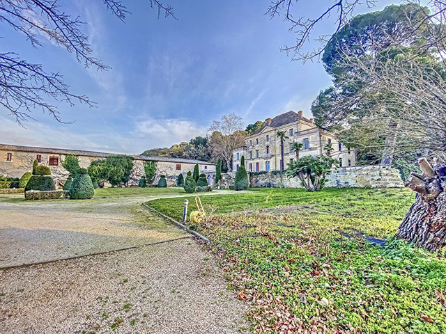 Pezenas 34120 LANGUEDOC-ROUSSILLON-MIDI-PYRENEES - Château 20.0 pièces - TissoT Immobilier
