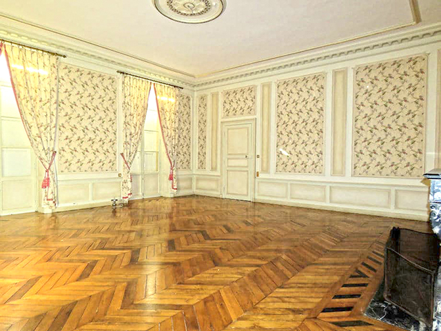 Sémelay TissoT Immobiliare : Castello 16.0 rooms