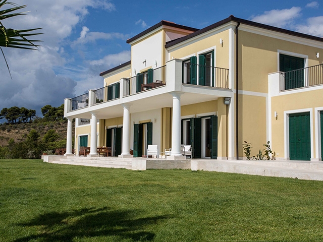Cipressa - Splendide Villa - Vente Immobilier - Italie - TissoT