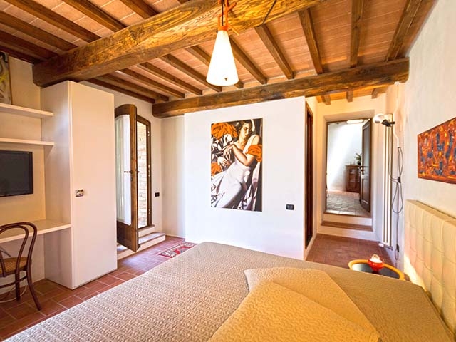 Volterra TissoT Realestate : Domaine 20.0 rooms