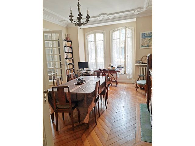 Paris - Wohnung 6.0 rooms - international real estate sales