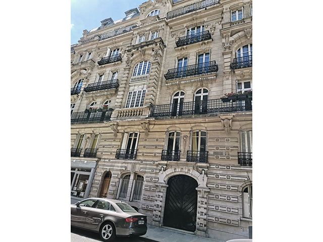 real estate - Paris - Flat 6.0 rooms