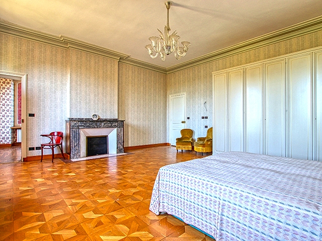 real estate - Labège - Château 20.0 rooms