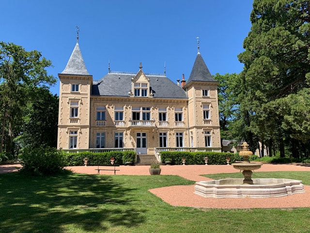 Vichy - Magnifique Château 15.0 pièces - Vente immobilière
