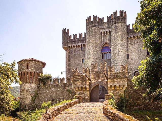 Saluzzo -  Castle - Real estate sale France TissoT Realestate TissoT 