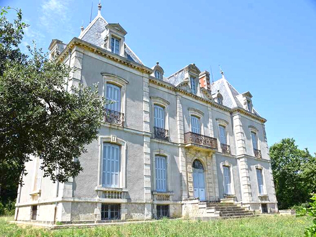 Montady -  Schloss - Immobilienverkauf - Frankreich - TissoT Immobilien Schweiz TissoT