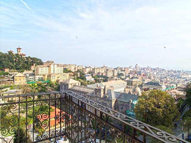 Genova - Fattoria 7.5 locali - Italie immobiliare in vendita
