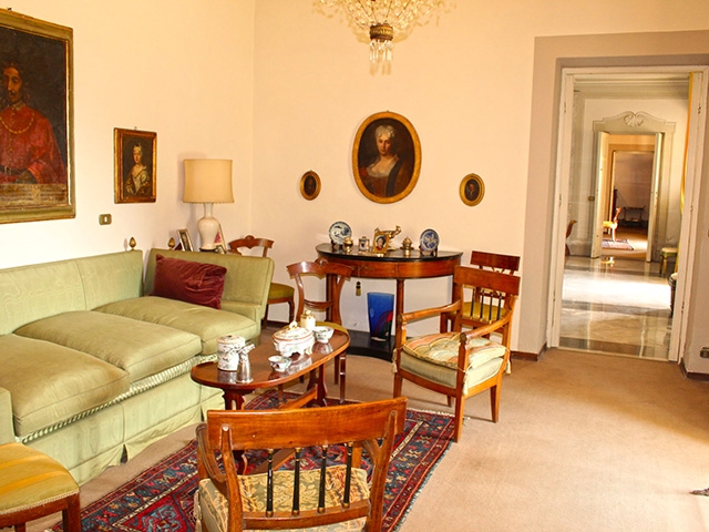 Lucca 55100 Toscana - House 18.0 rooms - TissoT Realestate