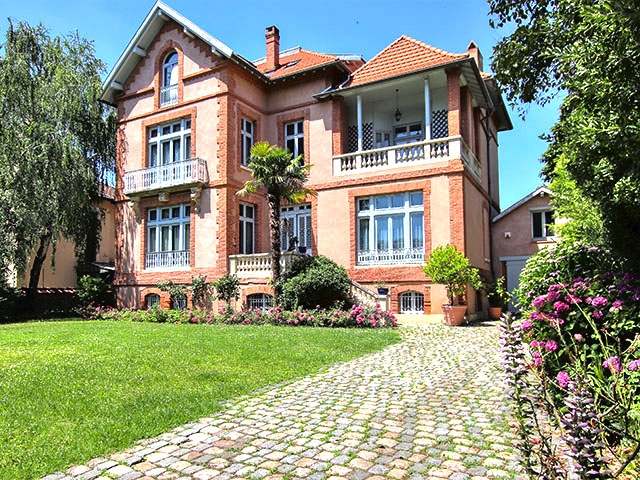 Toulouse Busca - Magnifique Château 8.5 pièces - Vente immobilière
