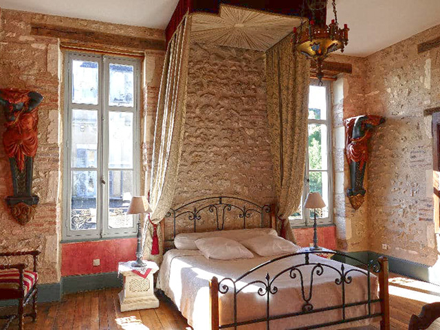 Vichy 03200 AUVERGNE-RHONE-ALPES - Castle 18.0 rooms - TissoT Realestate