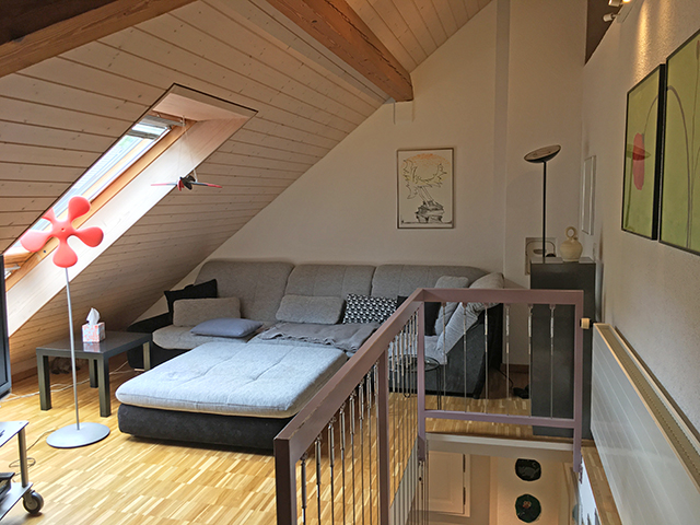 Liestal TissoT Realestate : Adjacent house 5.5 rooms
