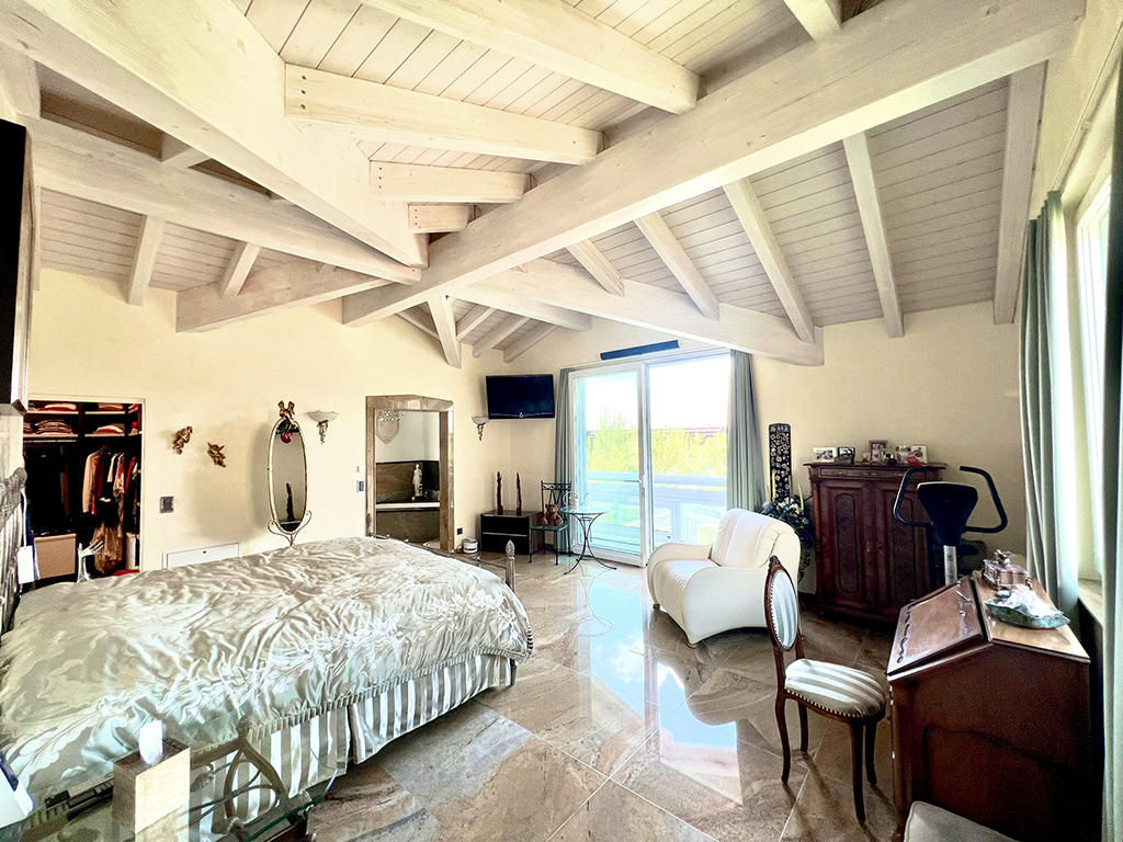 Arlesheim 4144 BL - Villa 10.5 pi&egrave;ces - TissoT Immobilier