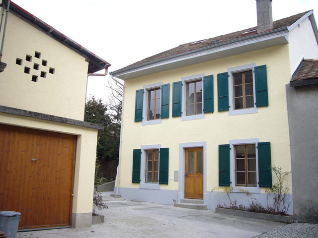 Villars-sous-Yens - House in village 5.5 rooms