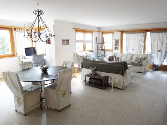 Fully - Doppeleinfamilienhaus 6.5 pi&egrave;ces