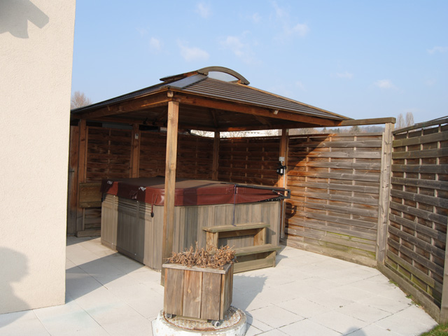 Renens 1020 VD - Villa mitoyenne 7.5 pi&egrave;ces - TissoT Immobilier