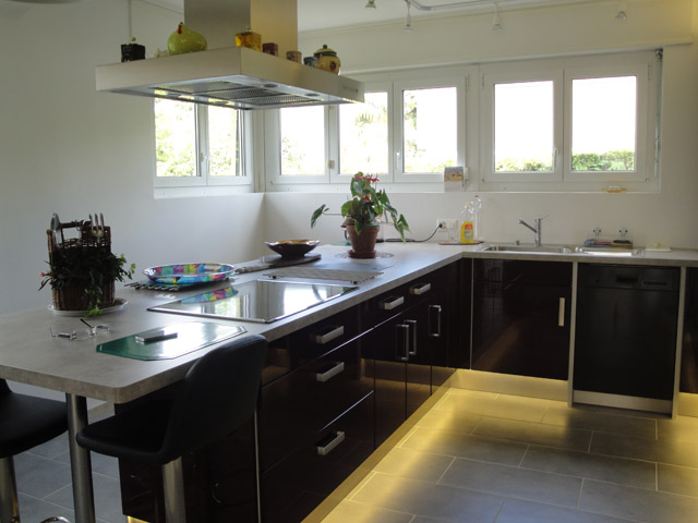 Bien immobilier - Colombier - Villa individuelle 8.5 pi&egrave;ces