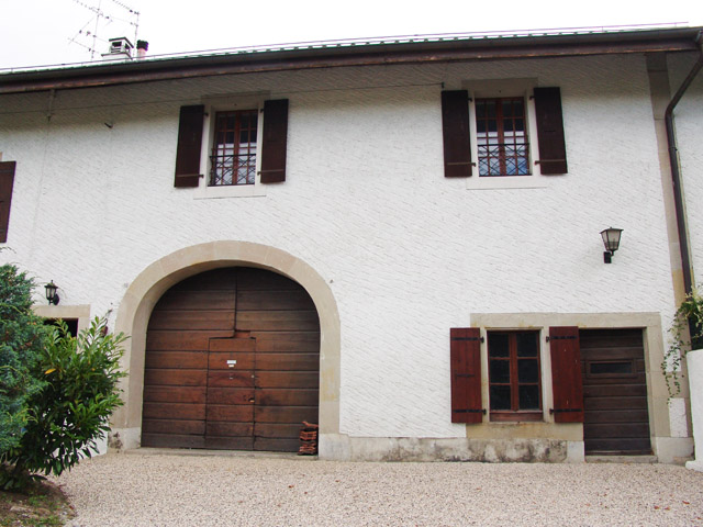 La Croix-de-Rozon - House in village 7 rooms