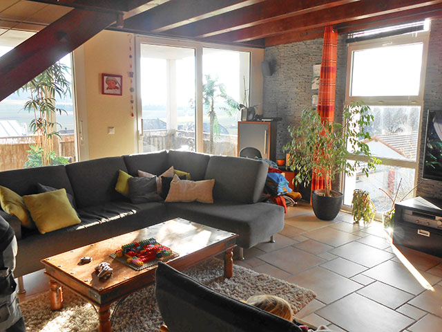 Chézard-St-Martin 2054 NE - Appartement 6.5 pi&egrave;ces - TissoT Immobilier