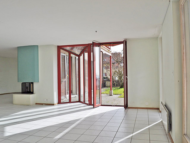 Sullens TissoT Realestate : Appartement 3.5 rooms