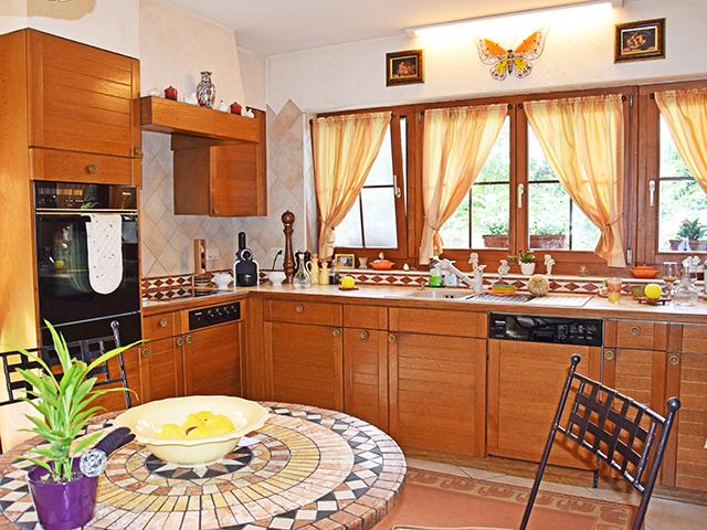 Genolier 1272 VD - Villa individuelle 6.5 pi&egrave;ces - TissoT Immobilier