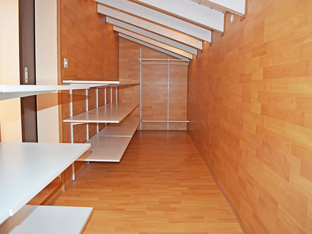 Villeneuve TissoT Realestate : Flat 5.5 rooms