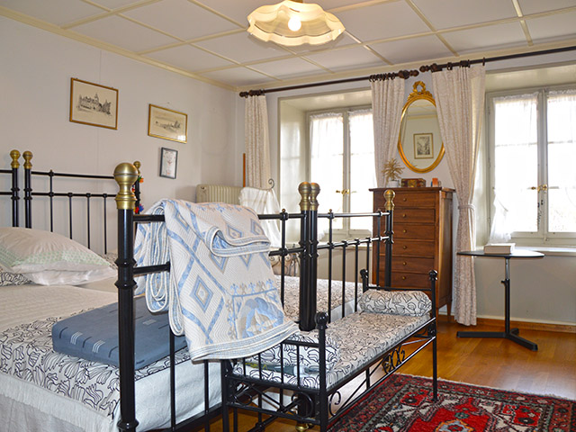 Mézery-près-Donneloye TissoT Realestate : Maison villageoise 7.5 rooms