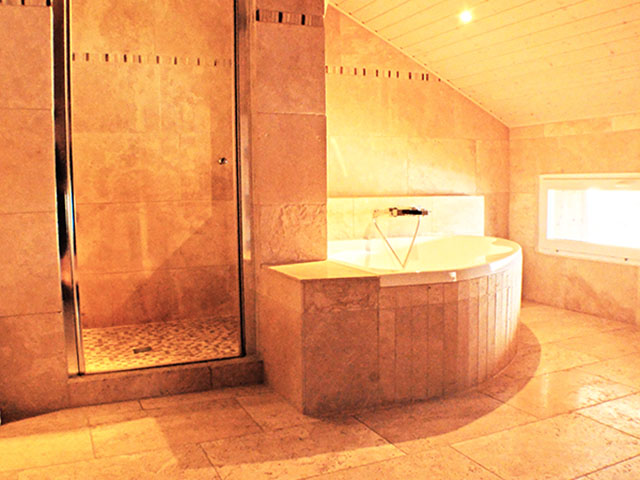 Pomy TissoT Immobilier : Villa individuelle 10 pi&egrave;ces