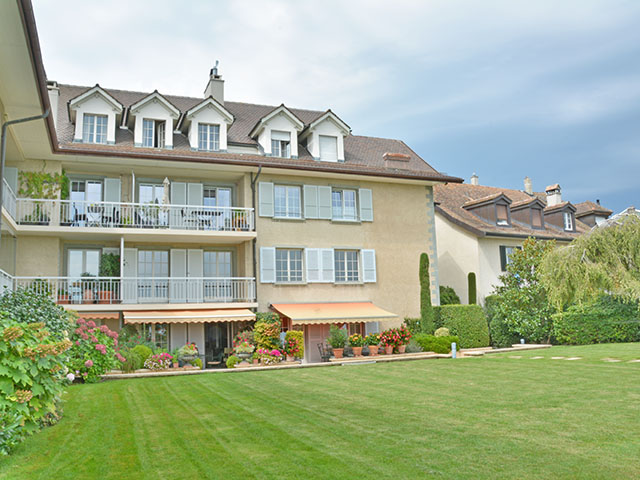 real estate - Saint-Prex - Attic 4.5 rooms