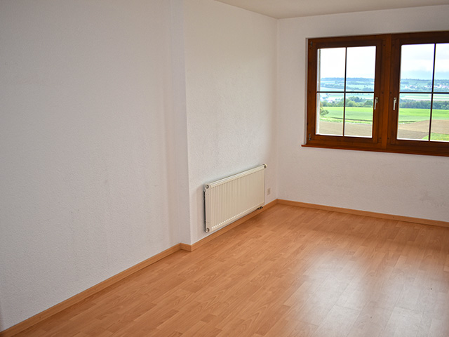 real estate - Ogens - Three-storey flat 7.5 rooms
