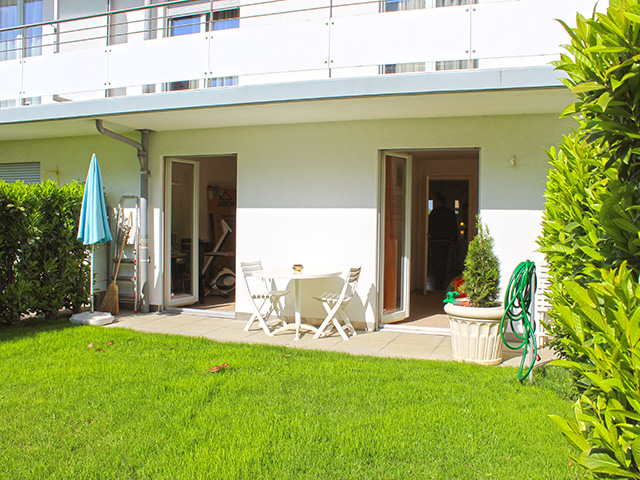 real estate - Préverenges - Ground-floor flat with garden 3.5 rooms