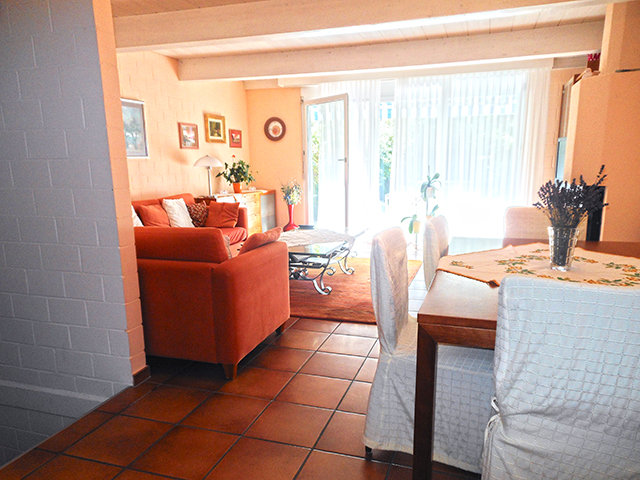 real estate - Courgevaux - Three-storey flat 5.5 rooms
