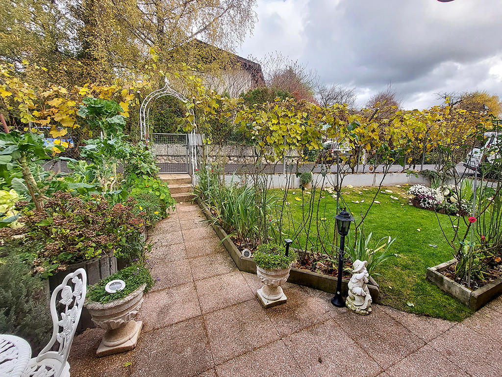 Bien immobilier - St-Légier-La Chiésaz - Villa 8.5 pi&egrave;ces