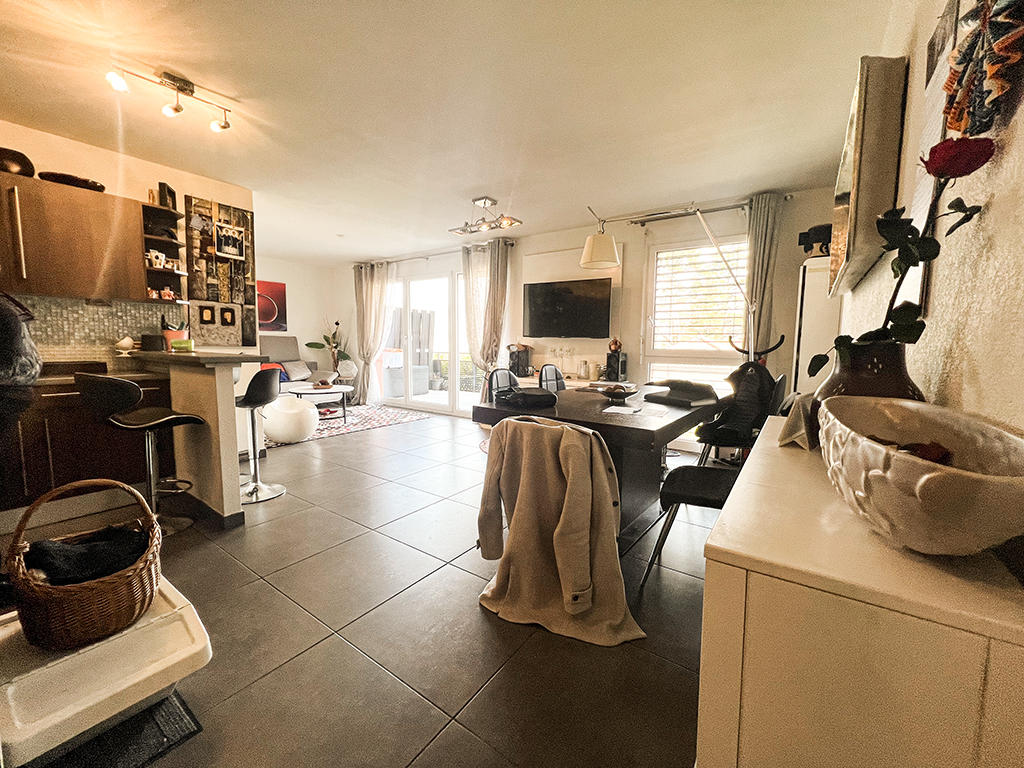 Gland 1196 VD - Appartement 3.5 pi&egrave;ces - TissoT Immobilier