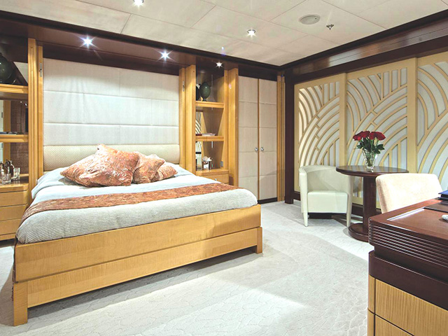 Yacht Amels Sarah TissoT Realestate